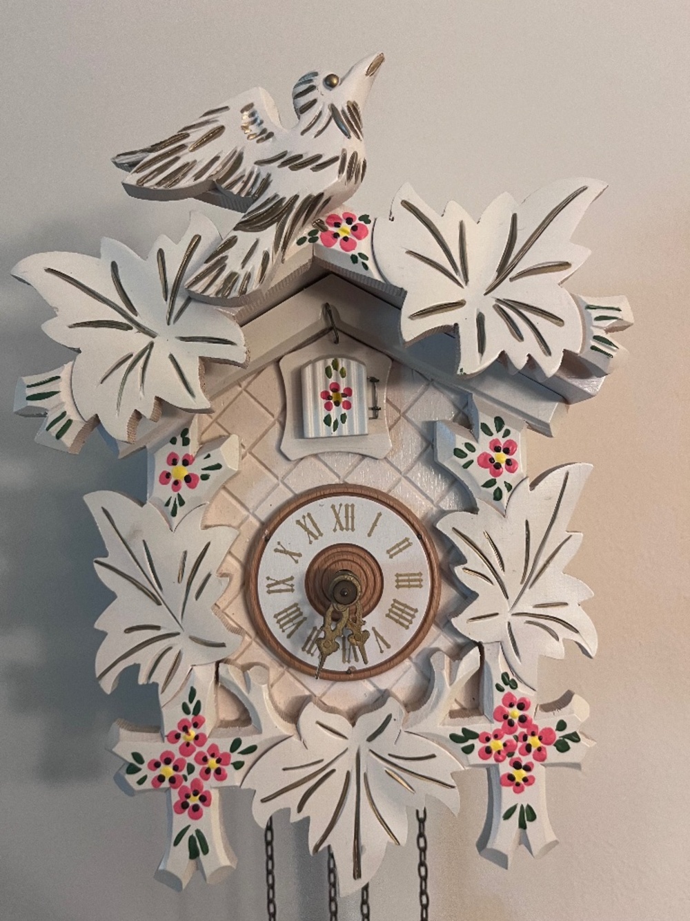 Vintage German Black Forest Cuckoo Clock White Floral Carved Regula 25-E